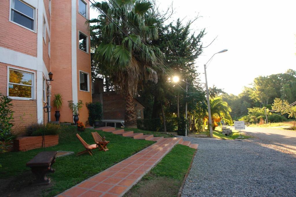 Posada Del Bosque Colonia del Sacramento Exterior photo
